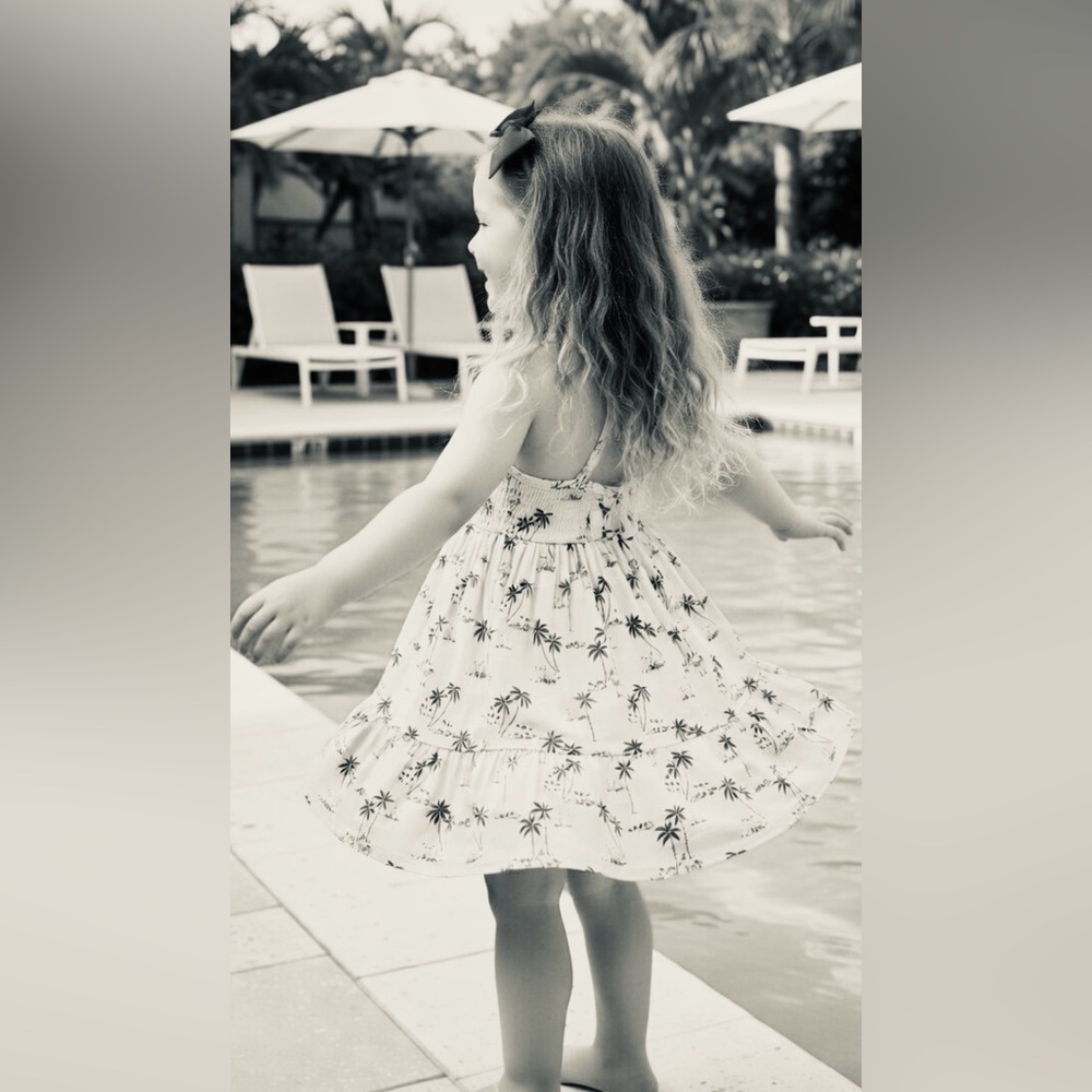 Janie and Jack size 5 palm dress